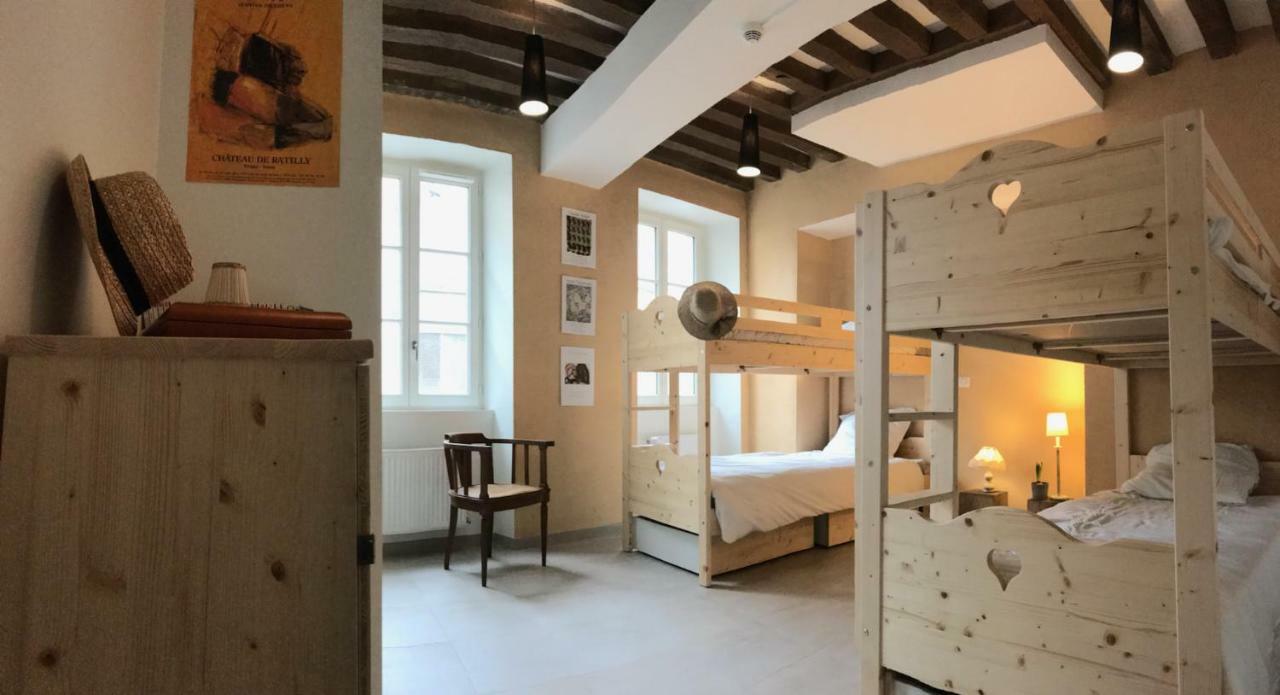 L'Auberge De Treigny Δωμάτιο φωτογραφία